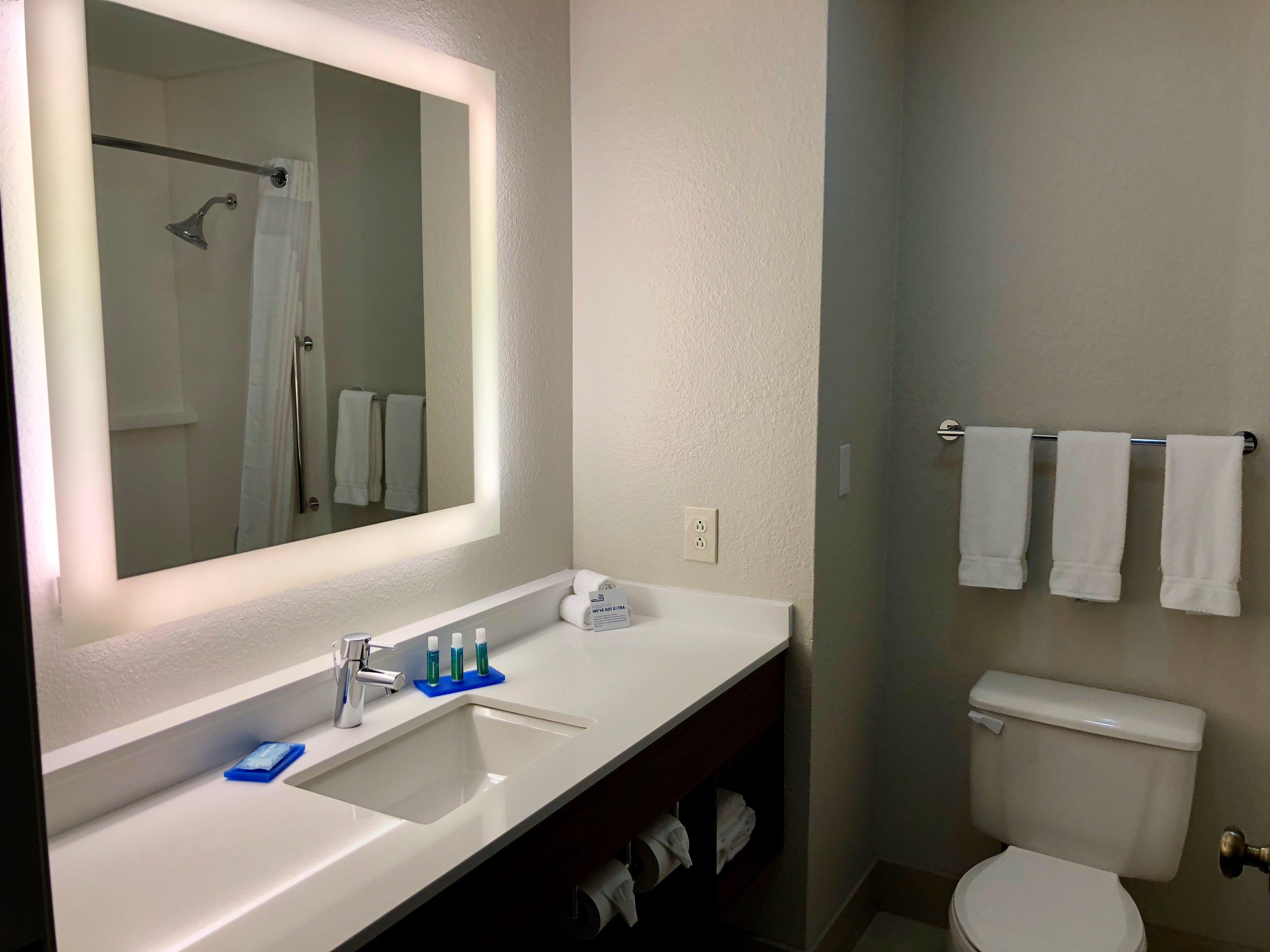 Holiday Inn Express Arlington Interstate 20 Parks Mall By Ihg Экстерьер фото